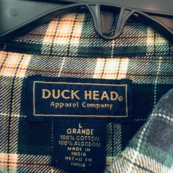 Duck Head Button Down Flannel Shirt. Size. L - Picture 4 of 5